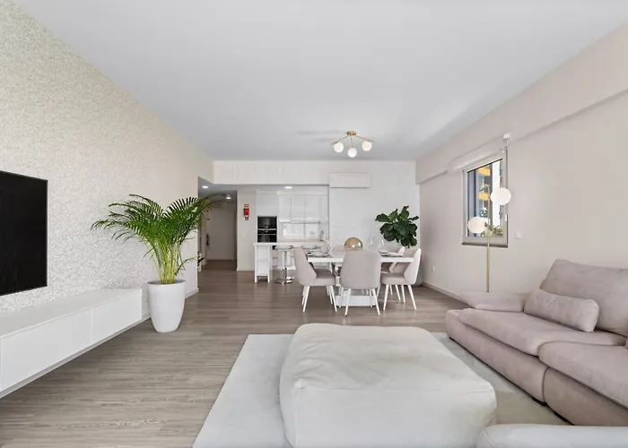 Atlantic View By Links