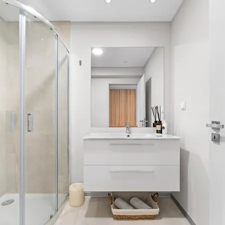 Atlantic View By An Island * Funchal (Madeira)