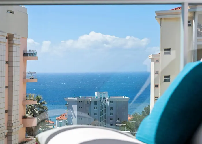 Atlantic View By An Island *