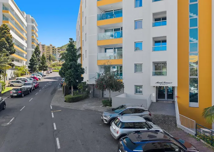 Atlantic View By Links